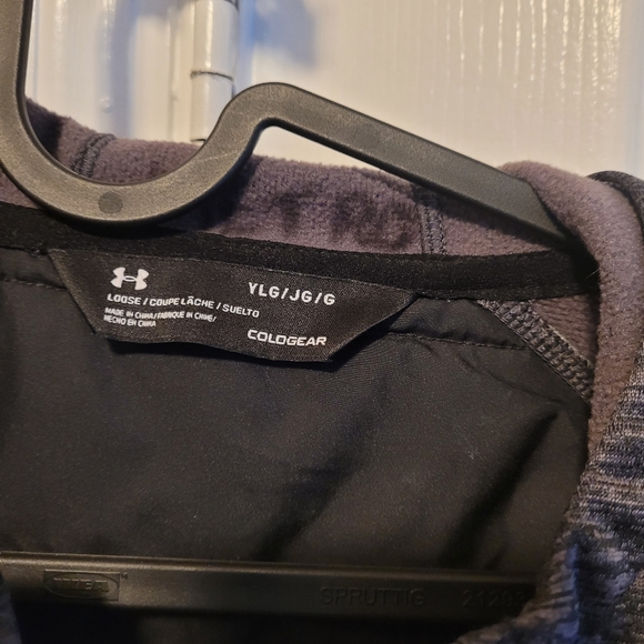 Jacket - Picture 2 of 3